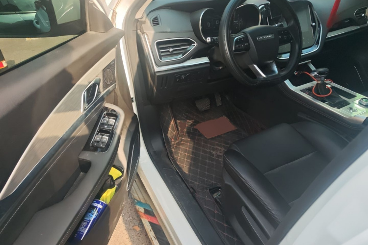 捷途X70 2020款 1.5T DCT畅行版 5座中控内饰7003