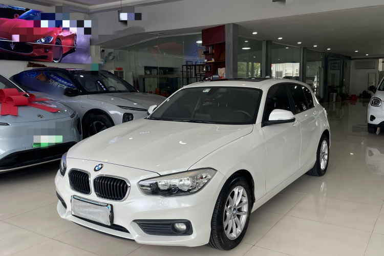 宝马1系(进口) 2016款 118i 领先型车身外观1