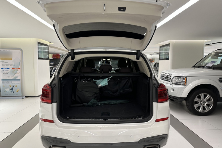 宝马X3 2018款 xDrive25i M运动套装 国V车身外观6006