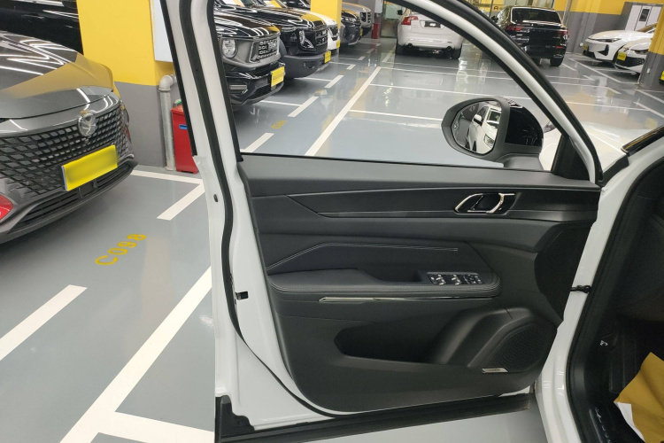 领克01 2023款 1.5TD EM-F PM中控内饰7007