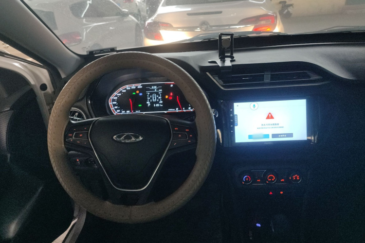 奇瑞 瑞虎3X 2020款 质享版 1.5L CVT豪华版中控内饰7002