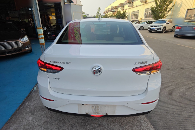 别克 英朗 2019款 15T 双离合进取型 国VI车身外观6