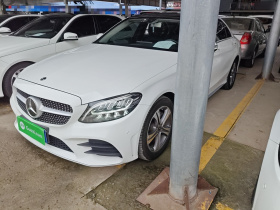奔驰C级 2020款 改款 C 260 L 运动版