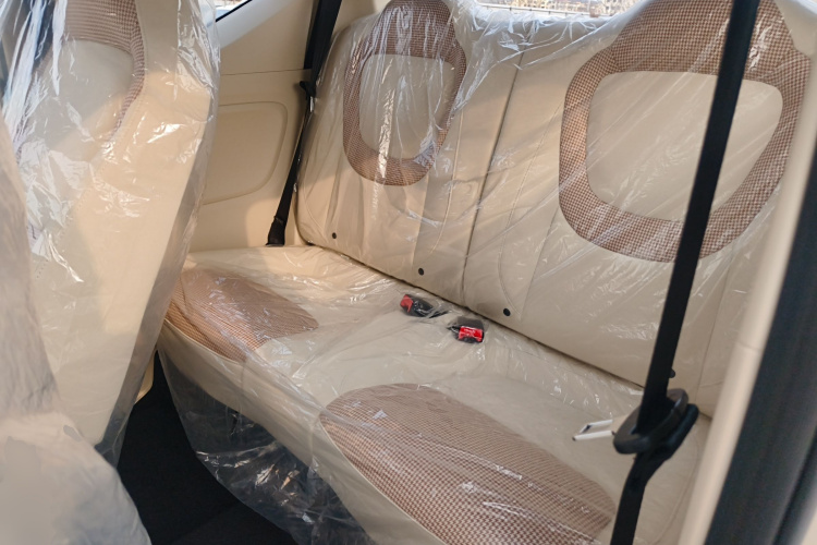 五菱汽车 宏光MINIEV 2024款 第三代 215km 青春版中控内饰21