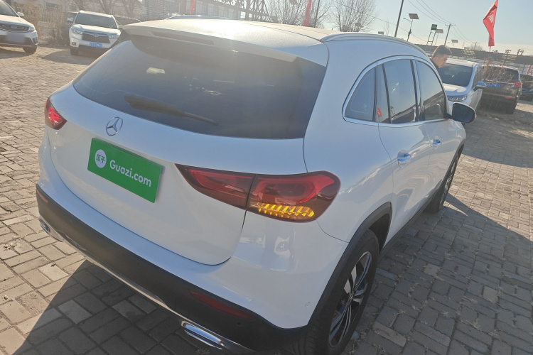 奔驰GLA 2020款 GLA 200车身外观7