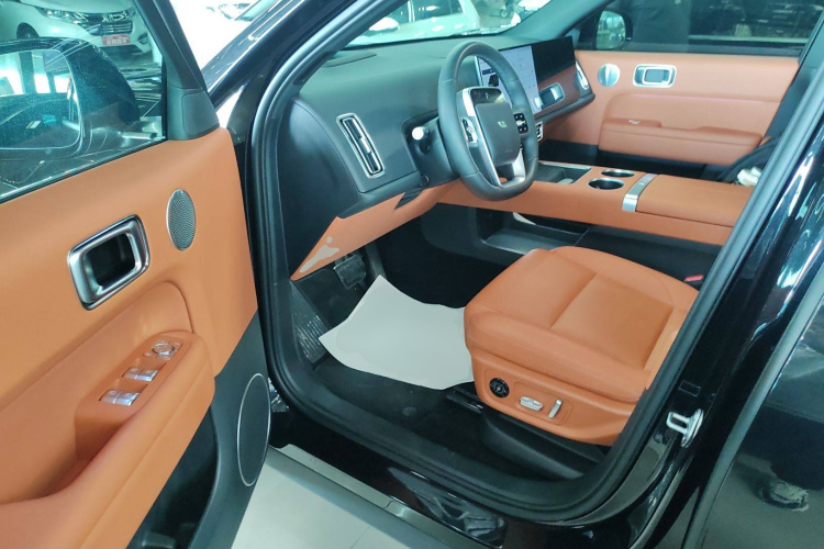 理想汽车 理想L6 2024款 Pro中控内饰20