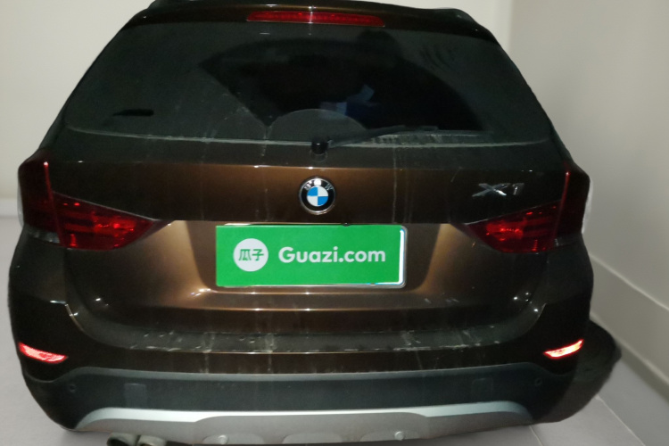 宝马X1 2015款 xDrive20i 时尚晋级版车身外观6