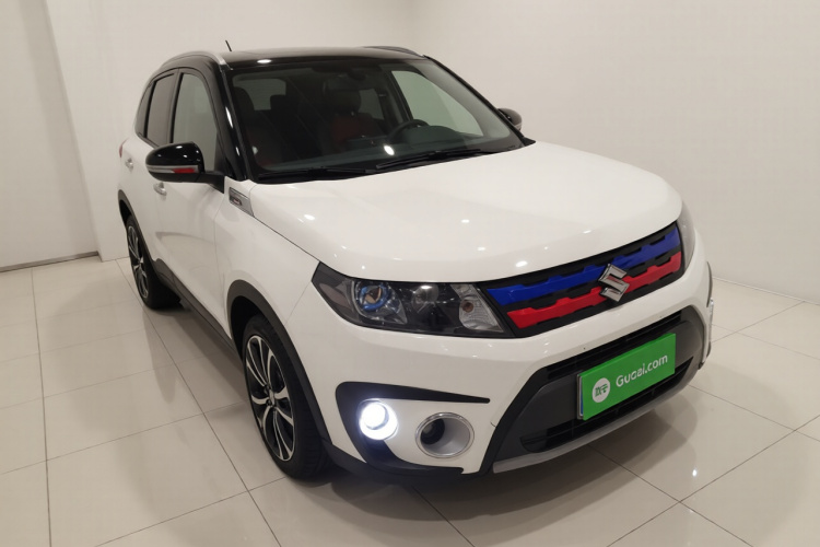 铃木 维特拉 2016款 1.4T 自动四驱旗舰型车身外观3