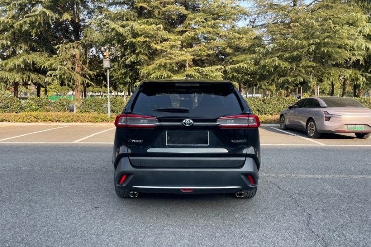 丰田 威兰达 2022款 2.0L CVT两驱豪华版车身外观6001
