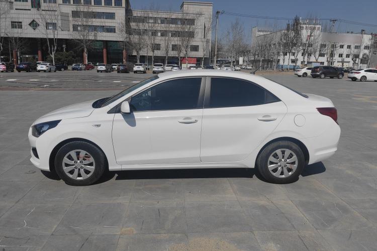 现代 瑞纳 2017款 1.4L 手动焕新版 国VI车身外观6003