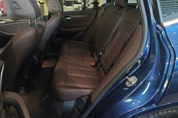 宝马X3 2020款  xDrive28i M运动套装中控内饰21