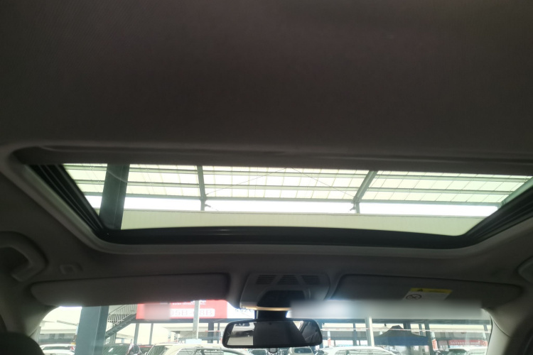 宝马3系 2017款 320Li xDrive 时尚型中控内饰22