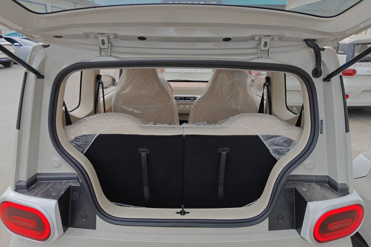 五菱汽车 宏光MINIEV 2024款 第三代 215km 青春版局部细节23