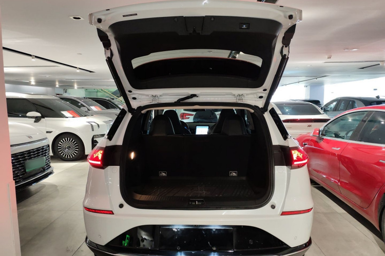 小鹏G3 2022款 G3i 460N+机舱底盘23