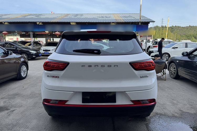 东风风光 风光500 2022款 1.5L CVT悦享型车身外观6004