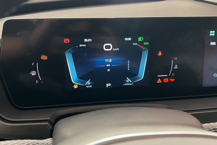 北京汽车 北京X7 2023款 1.5TD DCT优享+版中控内饰7003