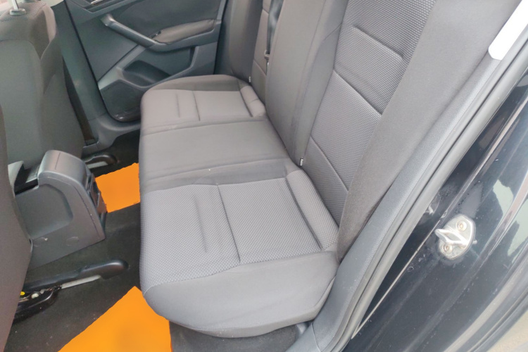 大众 宝来 2016款 1.6L 手动时尚型中控内饰21