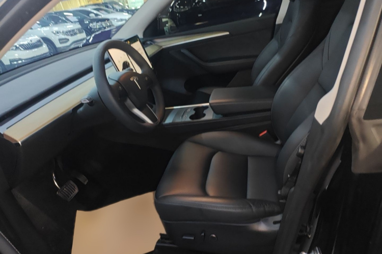 特斯拉 Model Y 2022款 改款 后轮驱动版局部细节19