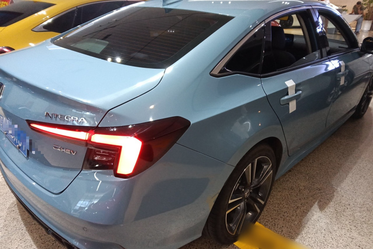 本田 型格 2023款 2.0L e:HEV 锐·尊享版车身外观7