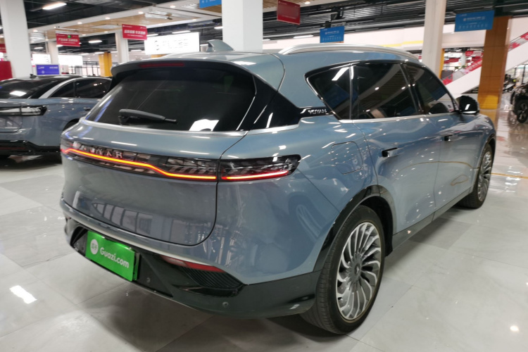 岚图汽车 岚图FREE 2021款 四驱标准增程专属豪华套装车身外观6005