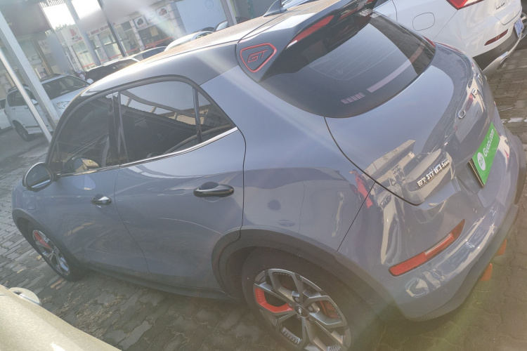 欧拉好猫GT 2022款 木兰版 480km长续航车身外观4