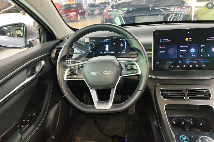 比亚迪 驱逐舰05 2024款 荣耀版 DM-i 55KM 豪华型中控内饰13