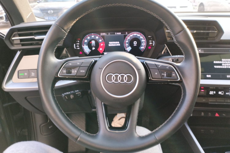 奥迪A3 2024款 Sportback 35 TFSI 时尚运动型中控内饰13