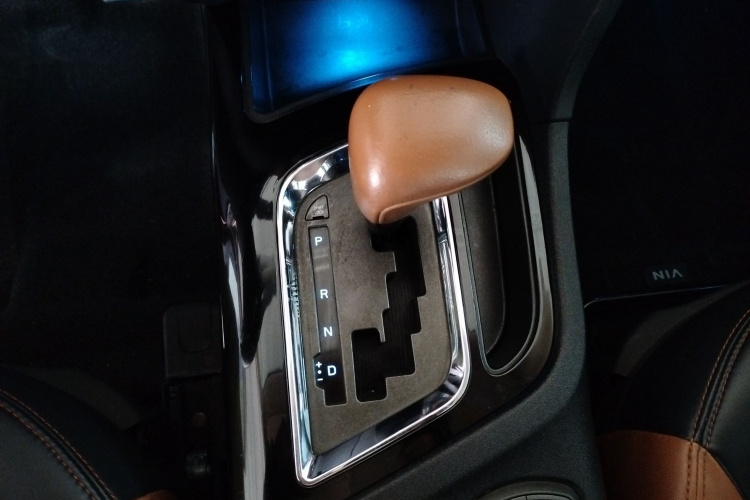 东南DX7 2015款 1.5T 自动豪华型局部细节18