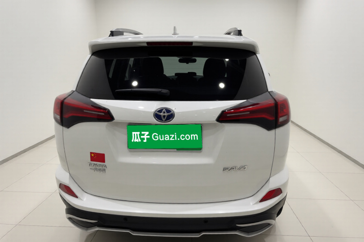 丰田 RAV4荣放 2016款 2.0L CVT两驱风尚版 国V车身外观6