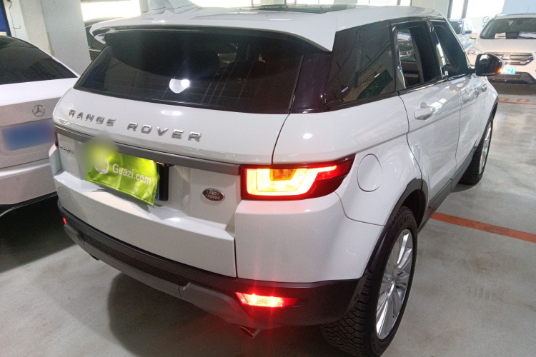 路虎 揽胜极光 2018款 240PS SE 智耀版车身外观6005