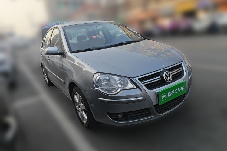 大众 Polo 2009款 劲取 1.6L 自动雅致版车身外观3