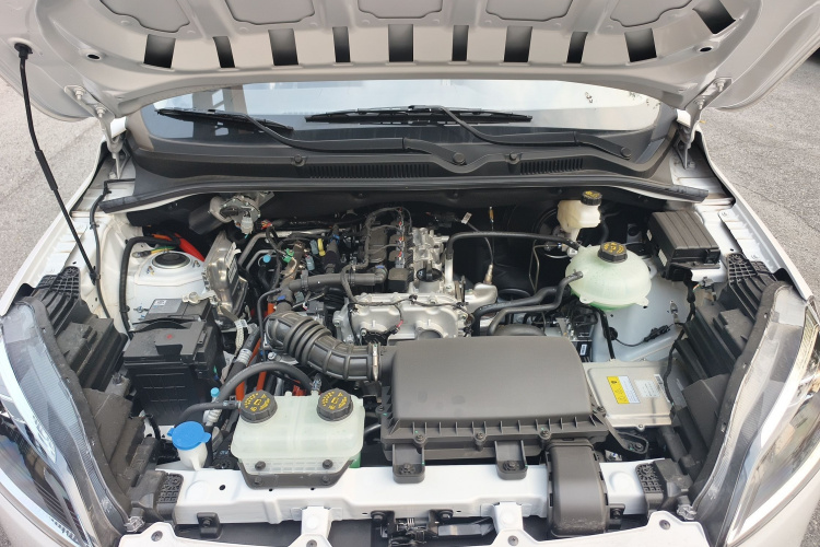 五菱汽车 五菱宏光新能源 2025款 增程式混动 50KM 标准型局部细节24