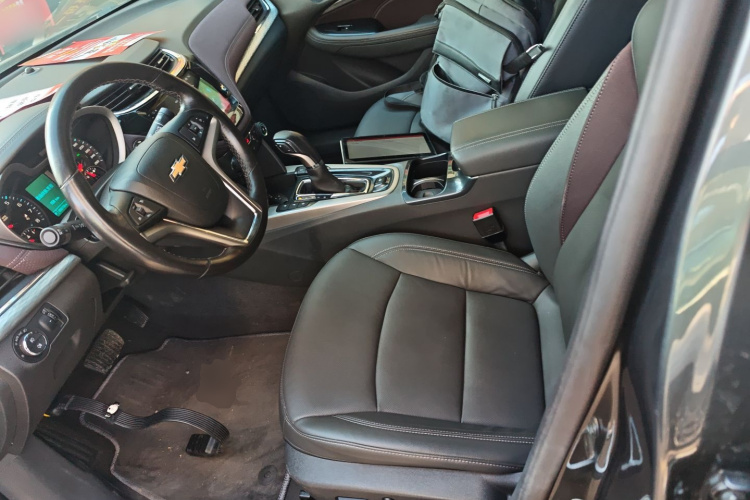 雪佛兰 迈锐宝 2018款 530T 自动豪华版中控内饰19