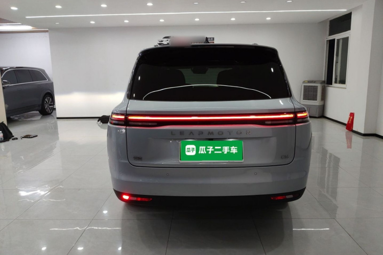 零跑汽车 零跑C16 2024款 增程 200尊享版车身外观6