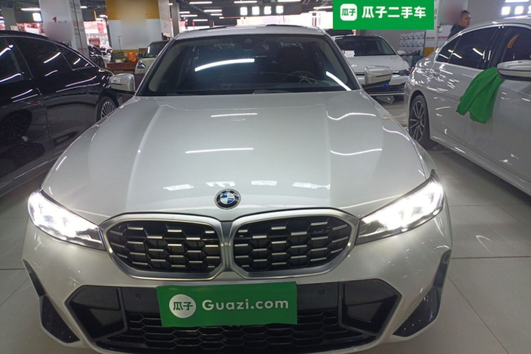 宝马3系 2024款 325Li M运动套装车身外观2