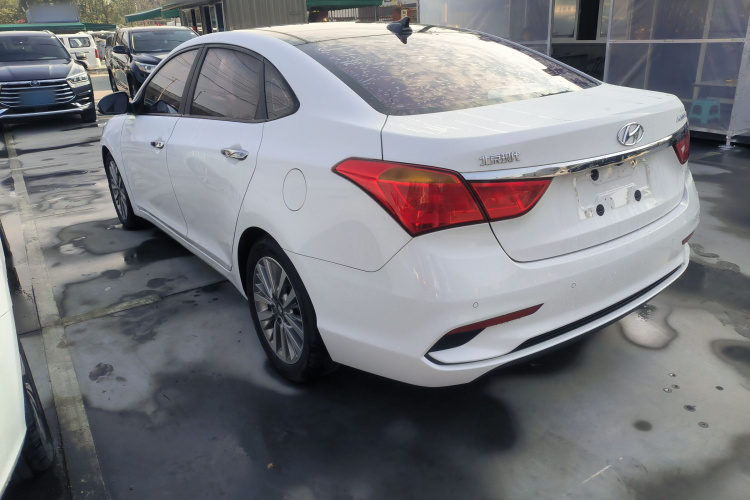 现代 名图 2017款 1.8L 自动智能型GLS 国V车身外观4