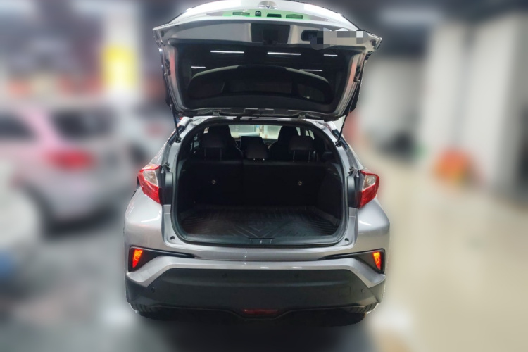 丰田 奕泽IZOA 2018款 2.0L 奕驰版 国VI中控内饰23