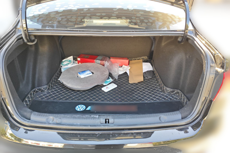 大众 朗逸 2017款 1.6L 自动风尚版中控内饰23