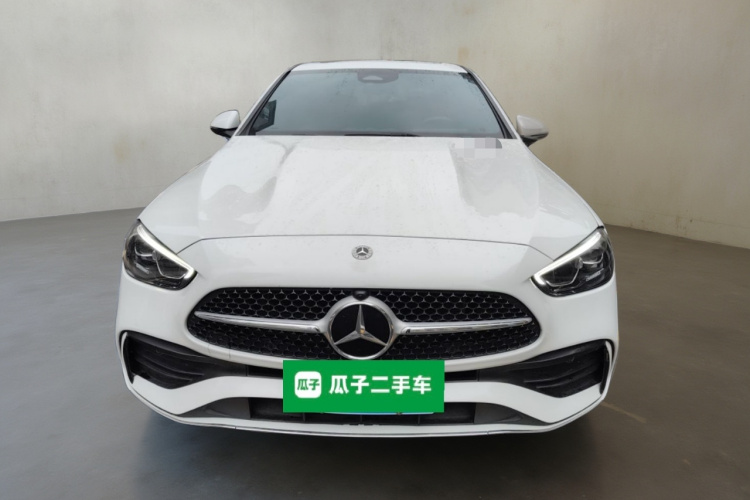 奔驰C级 2022款 C 200 L 运动版车身外观2
