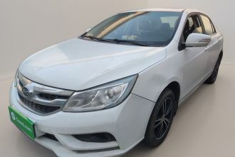 比亚迪 速锐 2015款 改款 1.5L 手动豪华型