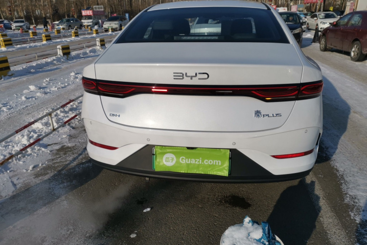 比亚迪 秦PLUS 2025款 DM-i 智驾版 55KM领先型车身外观6