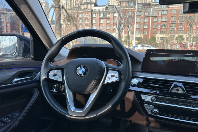 宝马5系新能源 2020款 里程升级版 530Le 豪华套装局部细节13