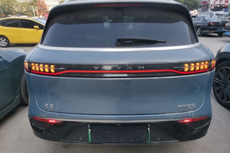 岚图汽车 岚图FREE 2021款 四驱标准纯电专属豪华套装车身外观6