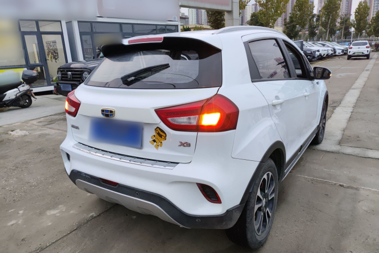 吉利汽车 远景X3 2017款 1.5L 自动尊贵型车身外观7