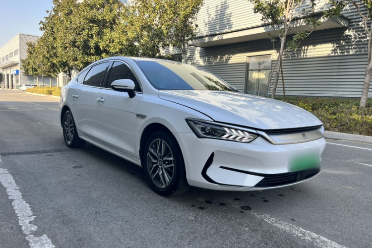 比亚迪 秦PLUS 2023款 冠军版 EV 510KM超越型车身外观6002