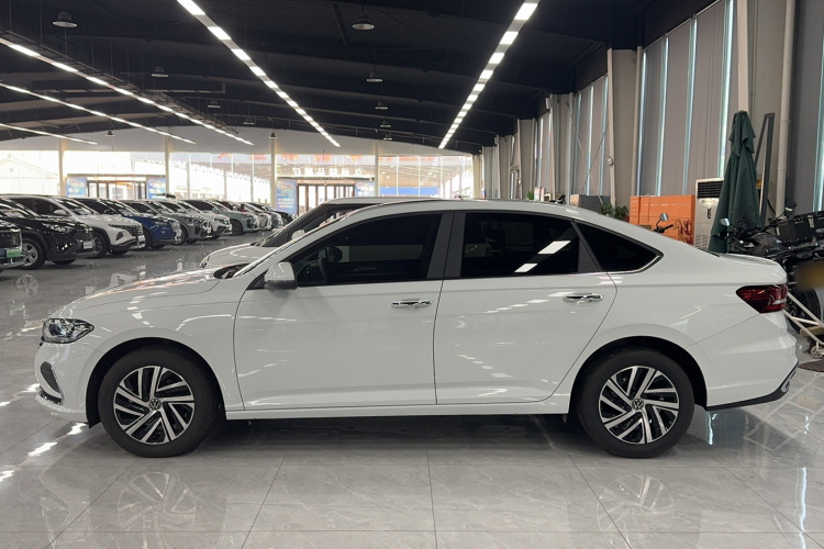 大众 朗逸 2024款 1.5L 自动五百万版车身外观6002