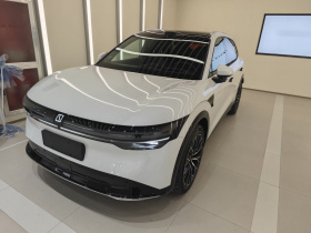 极氪7X 2025款 75kWh 后驱智驾版