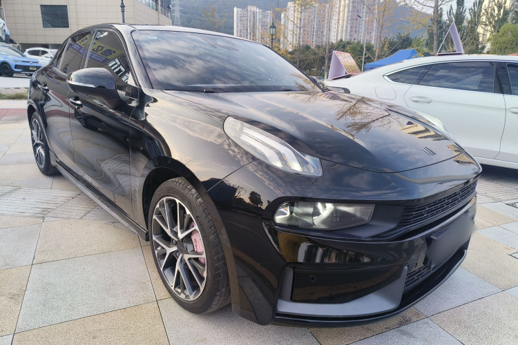 领克03 2020款 1.5TD DCT劲Pro版车身外观3