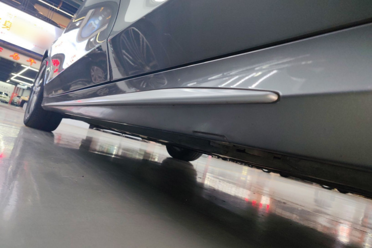 奔驰C级 2016款 C 200 L 运动型局部细节9002