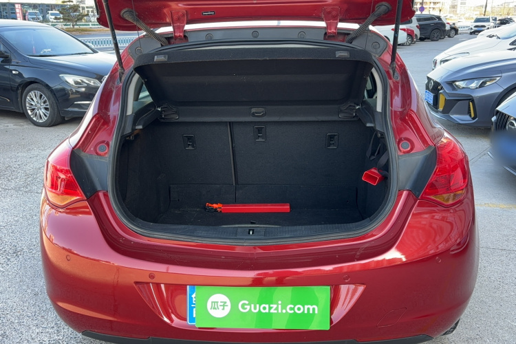 别克 英朗 2014款 XT 1.6L 自动时尚版局部细节23